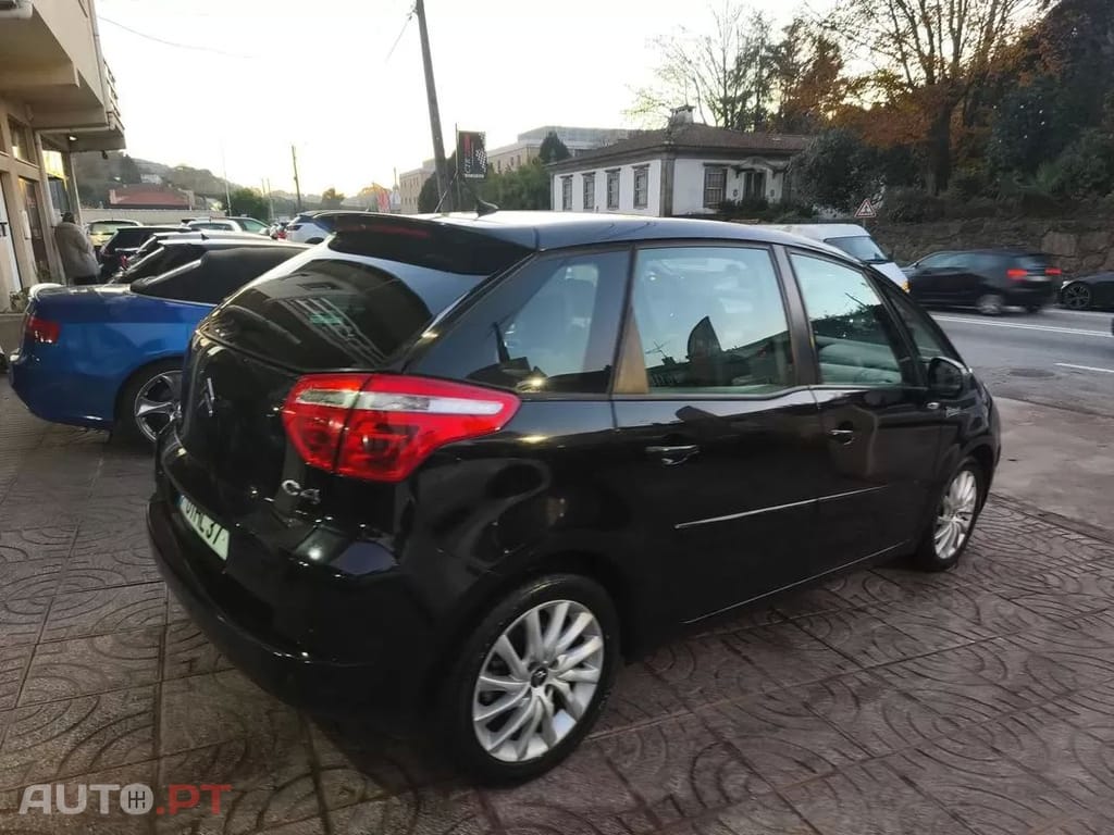 Citroen C4 Picasso 1.6 HDi Exclusive
