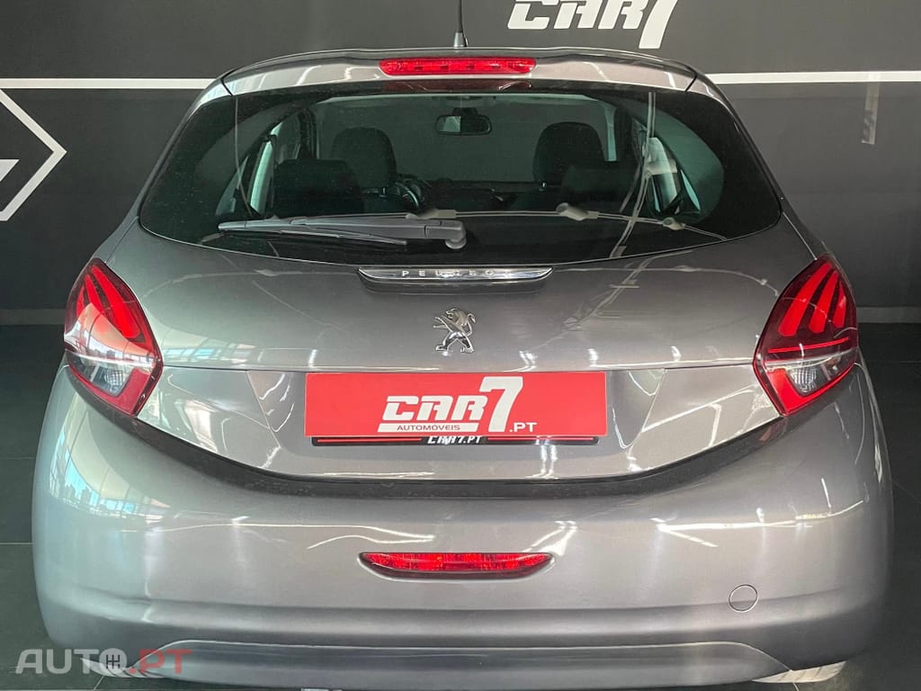 Peugeot 208 1.2 PureTech Allure