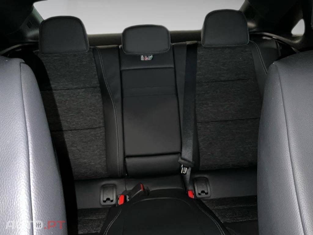Mercedes-Benz CLA 250 EQ