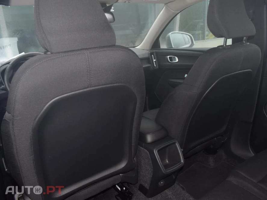 Volvo XC40 2.0 D3 Momentum