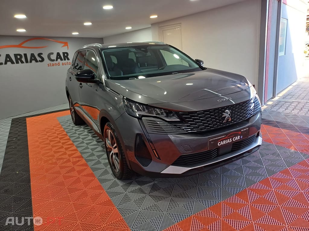 Peugeot 5008 1.5 BlueHDi Allure Pack
