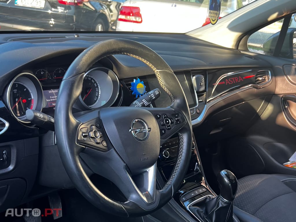 Opel Astra Sports Tourer K