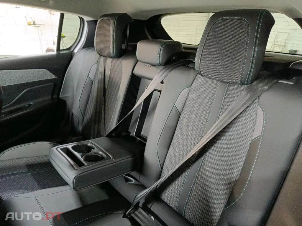 Peugeot E-308 54 kWh Allure