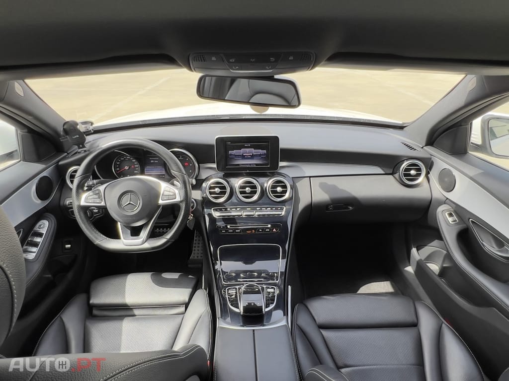 Mercedes-Benz C 300 h AMG Line