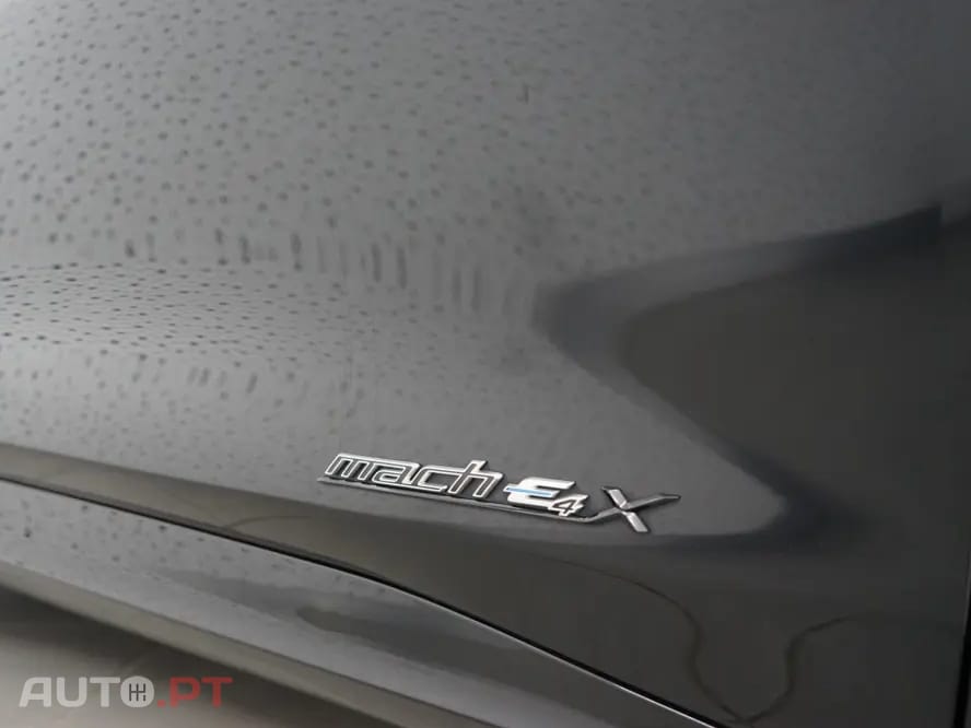 Ford Mustang Mach-E Extended Premium AWD 98 kWh