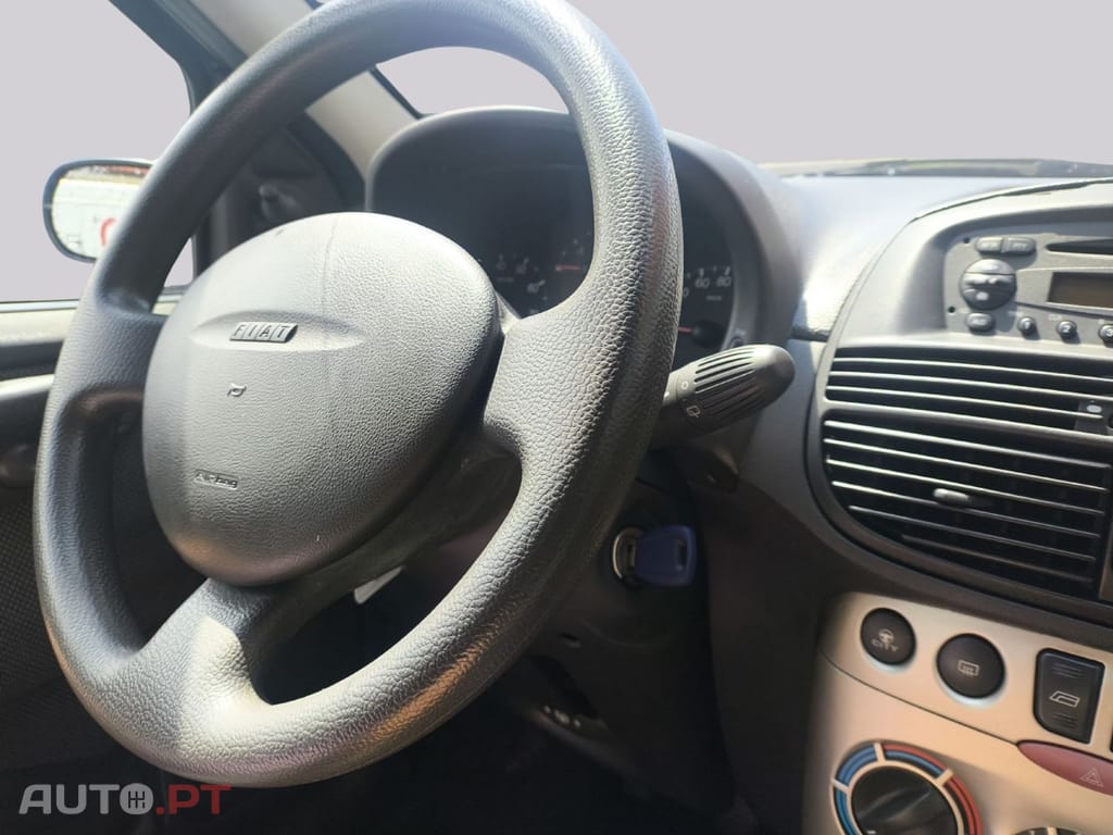 Fiat Punto 1.2 ACTIVE 