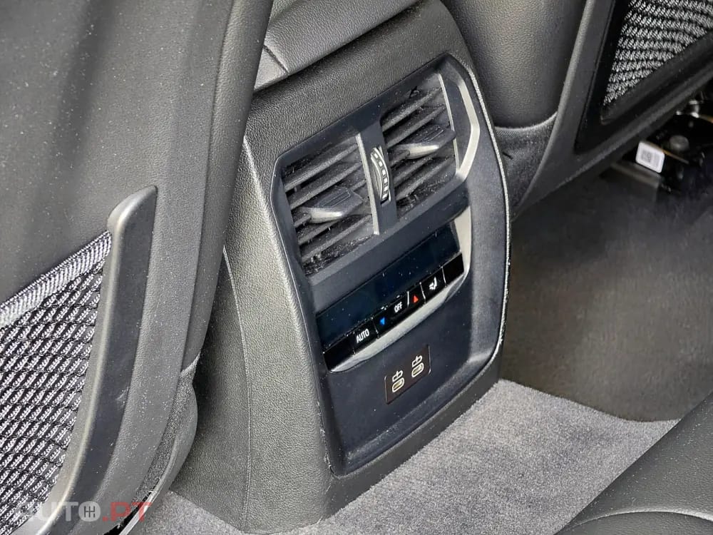 BMW 320 e Line Sport Auto