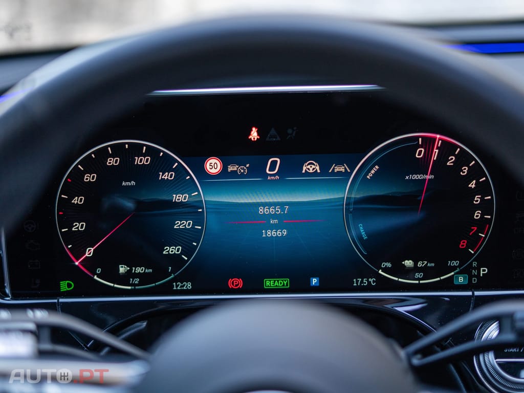 Mercedes-Benz E 300 e Station