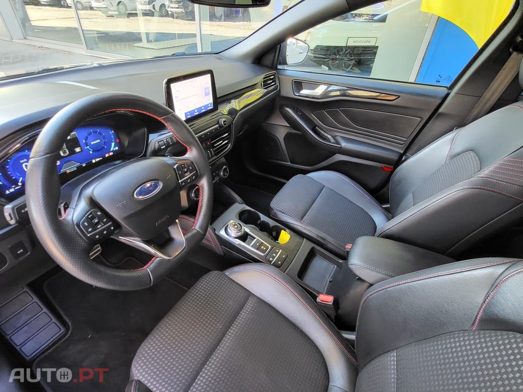 Ford Focus SW 1.0 EcoBoost ST-Line X Aut.