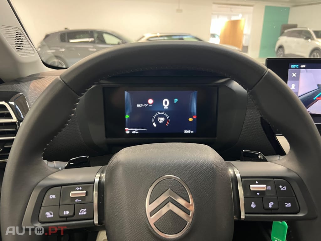Citroen C4 X 1.2 PureTech Plus EAT8