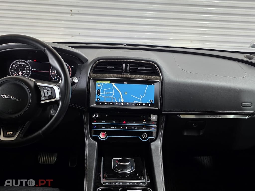 Jaguar F-Pace 2.0 i4D R-Sport Aut.