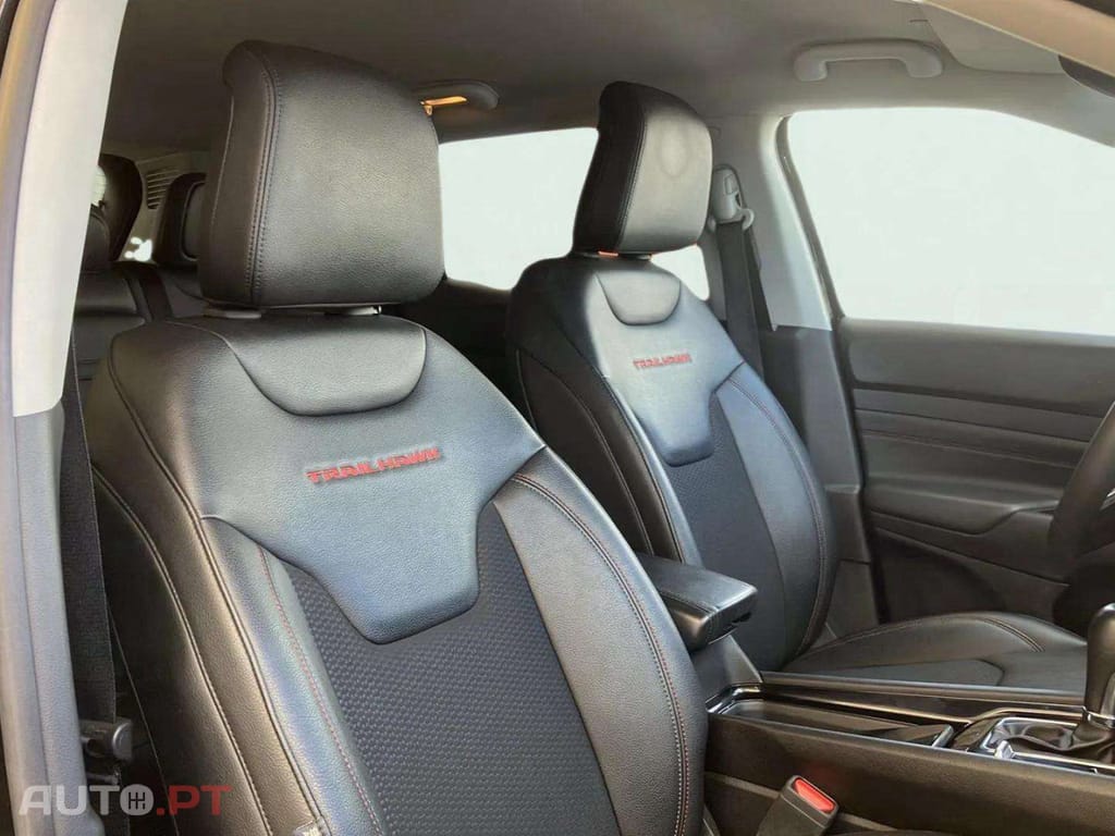 Jeep Compass 1.3 TG 4Xe Trailhawk