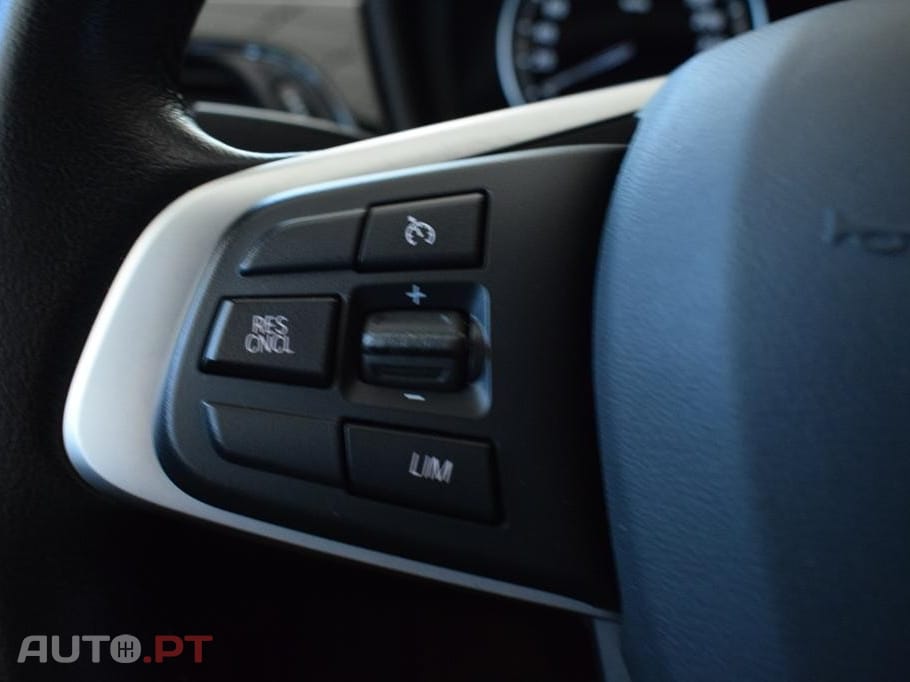 BMW X2 16 d sDrive Auto