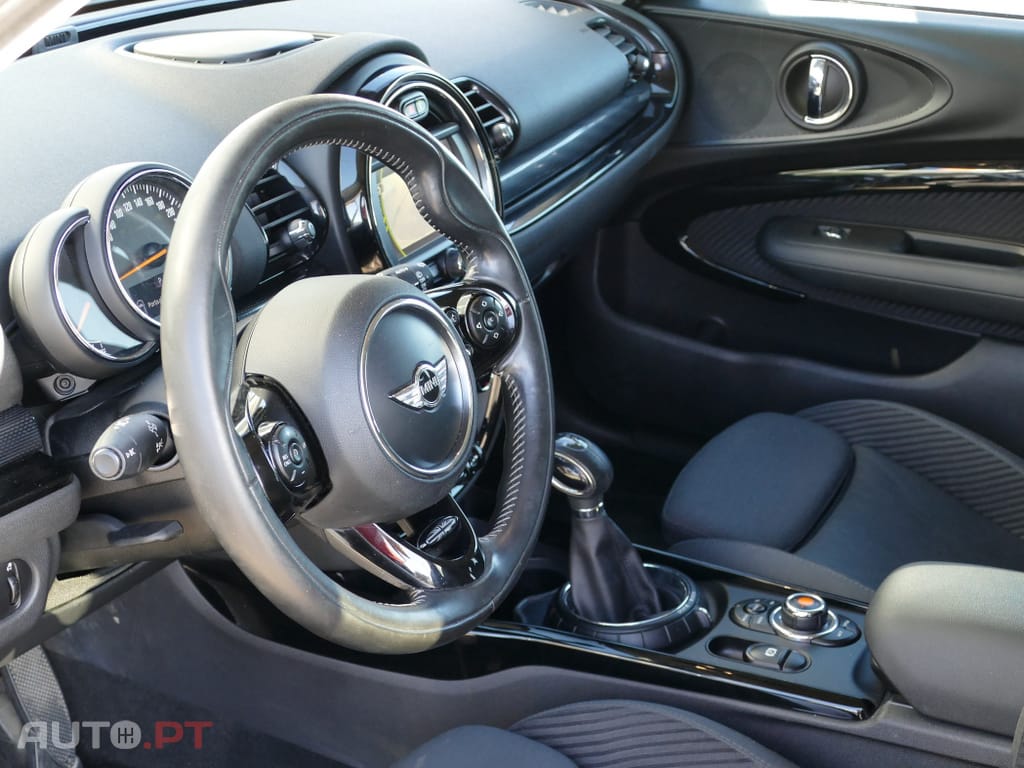 MINI Clubman Cooper D Auto