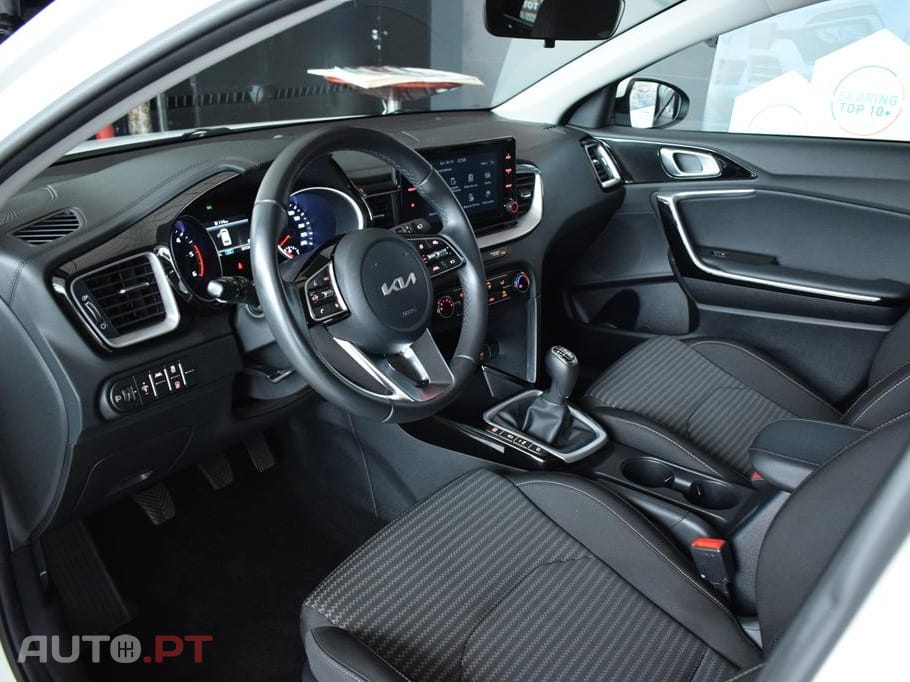 Kia Ceed SW 1.6 CRDi MHEV Dynamic