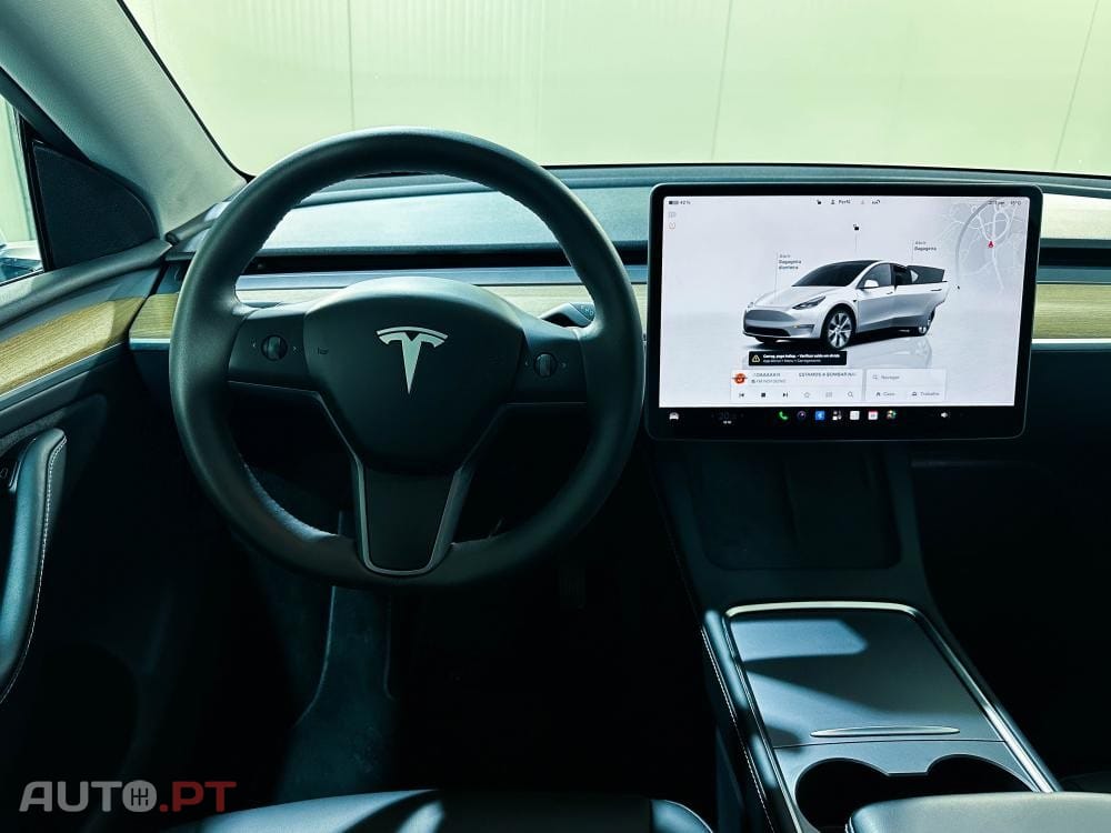 Tesla Model Y Standard