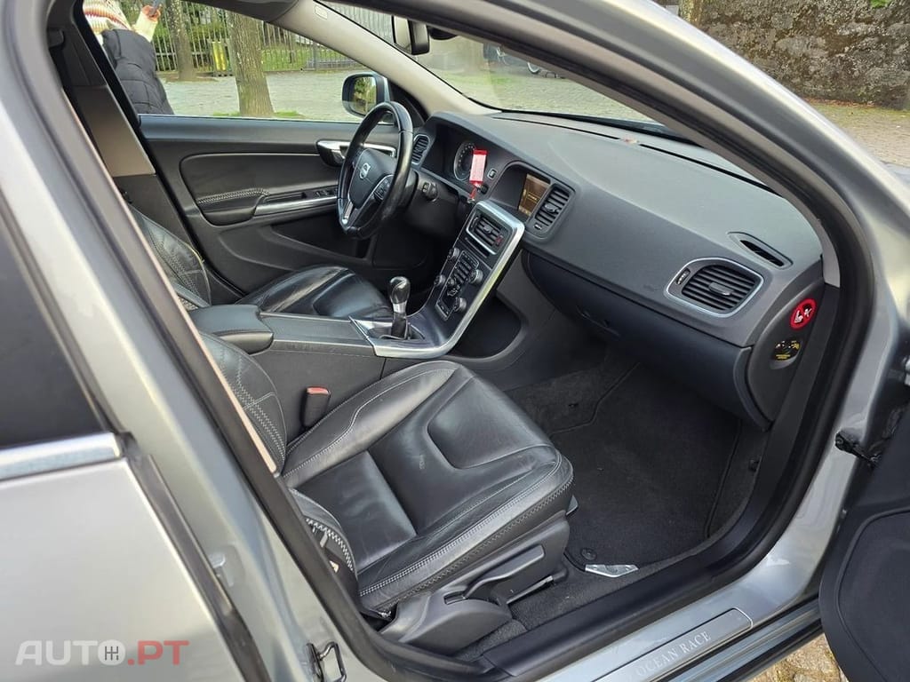 Volvo V60 1.6 D2 Drive V.Ocean Race Start/Stop