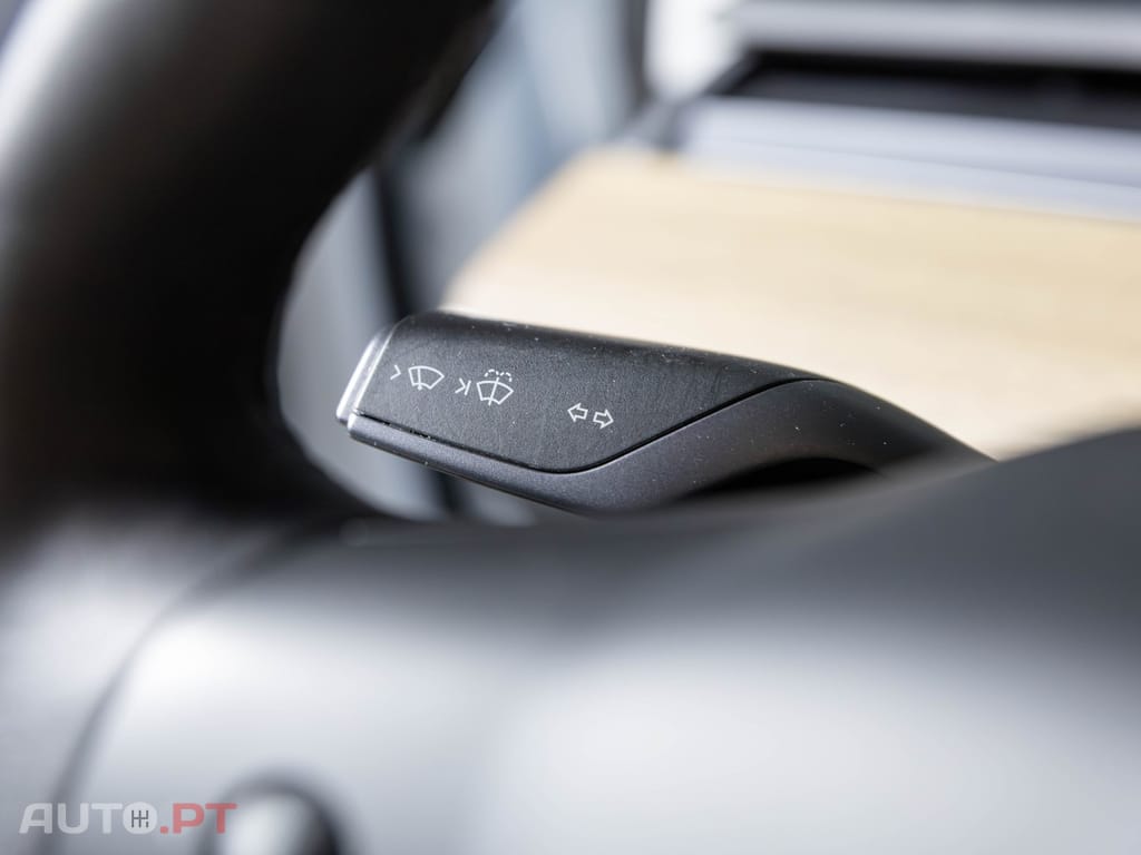 Tesla Model 3 AWD Dual Motor Performance