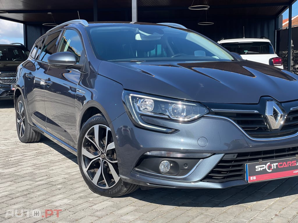 Renault Mégane Sport Tourer 1.5 Blue dCi Bose Edition