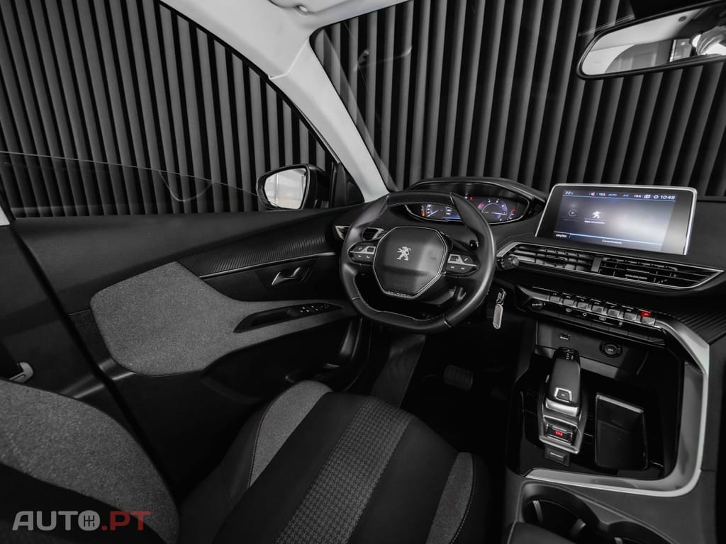 Peugeot 3008 1.5 BlueHDi Active Pack EAT8