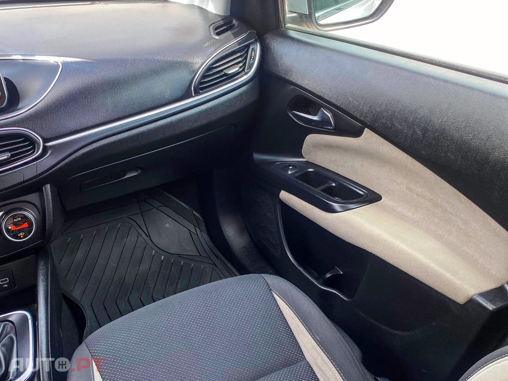 Fiat Tipo 1.3 M-Jet Lounge J17
