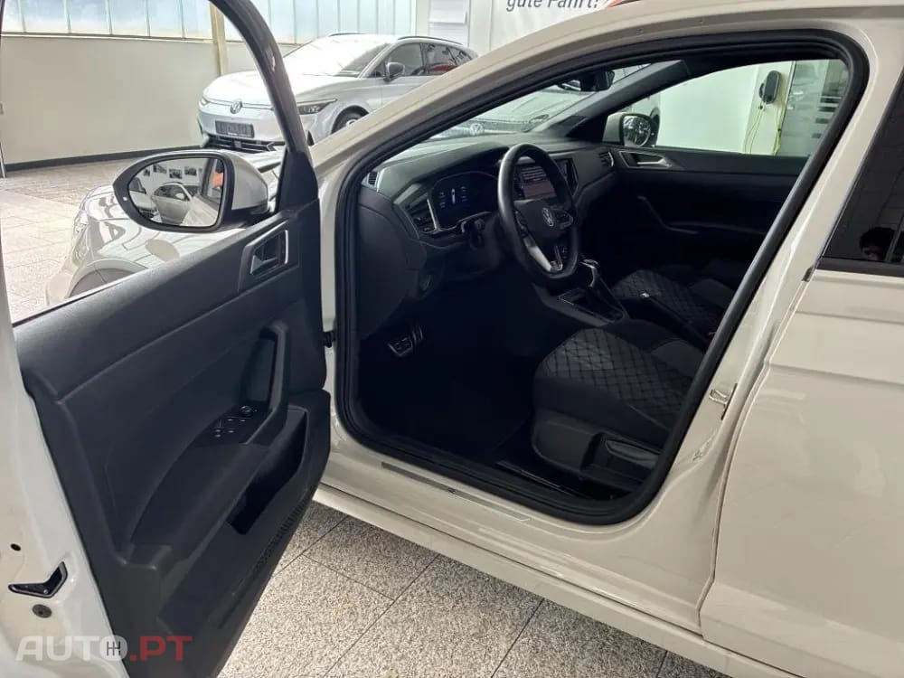 Volkswagen Taigo 1.0 TSI OPF DSG R-Line