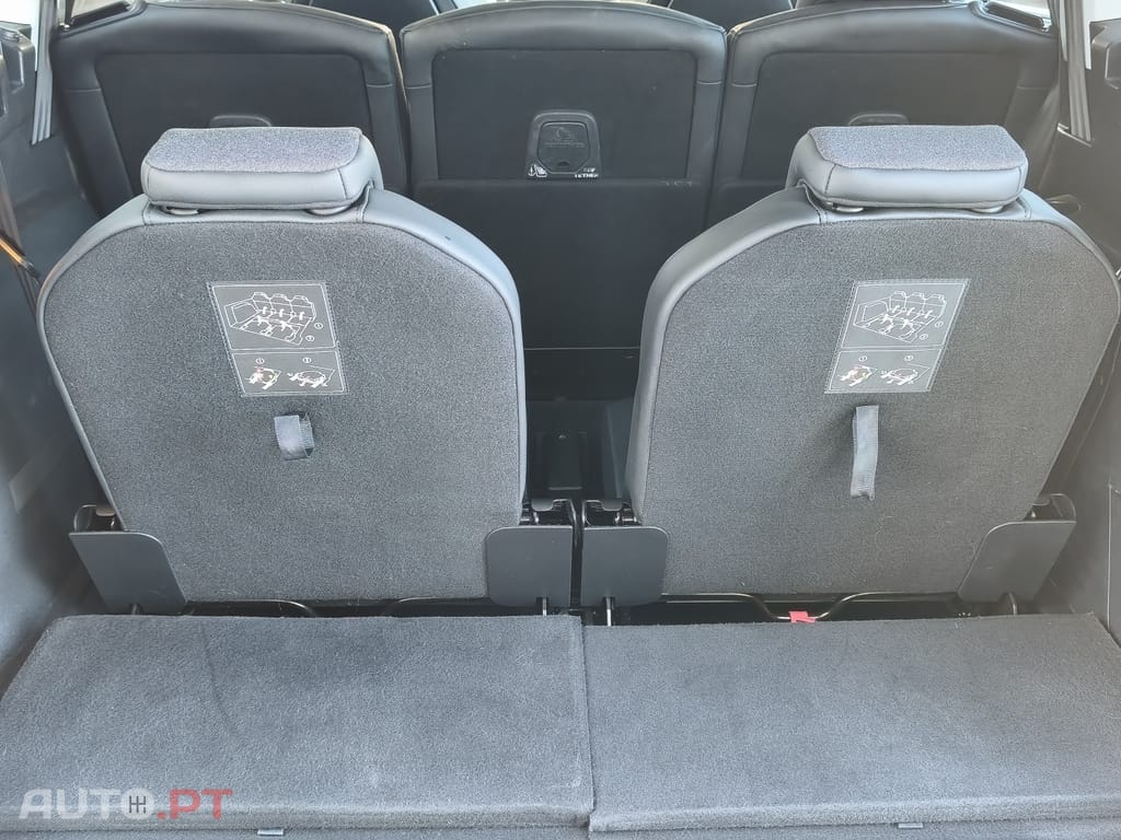 Peugeot 5008 1.2 PureTech Allure Pack EAT8