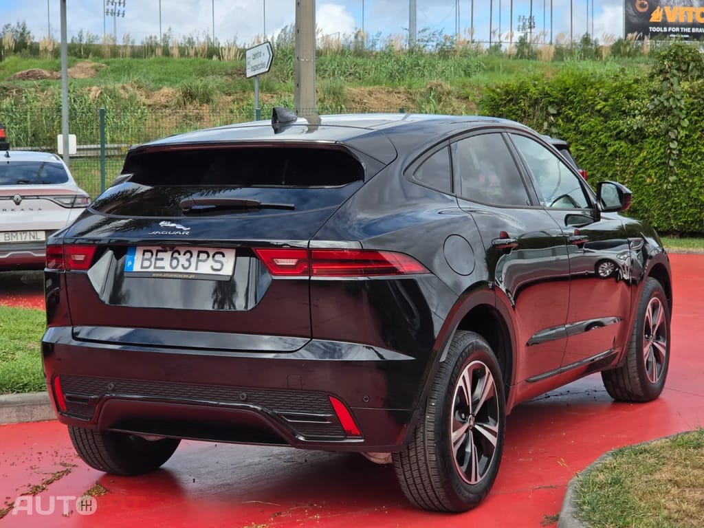 Jaguar E-Pace 1.5 P300e R-Dynamic S AWD Aut.