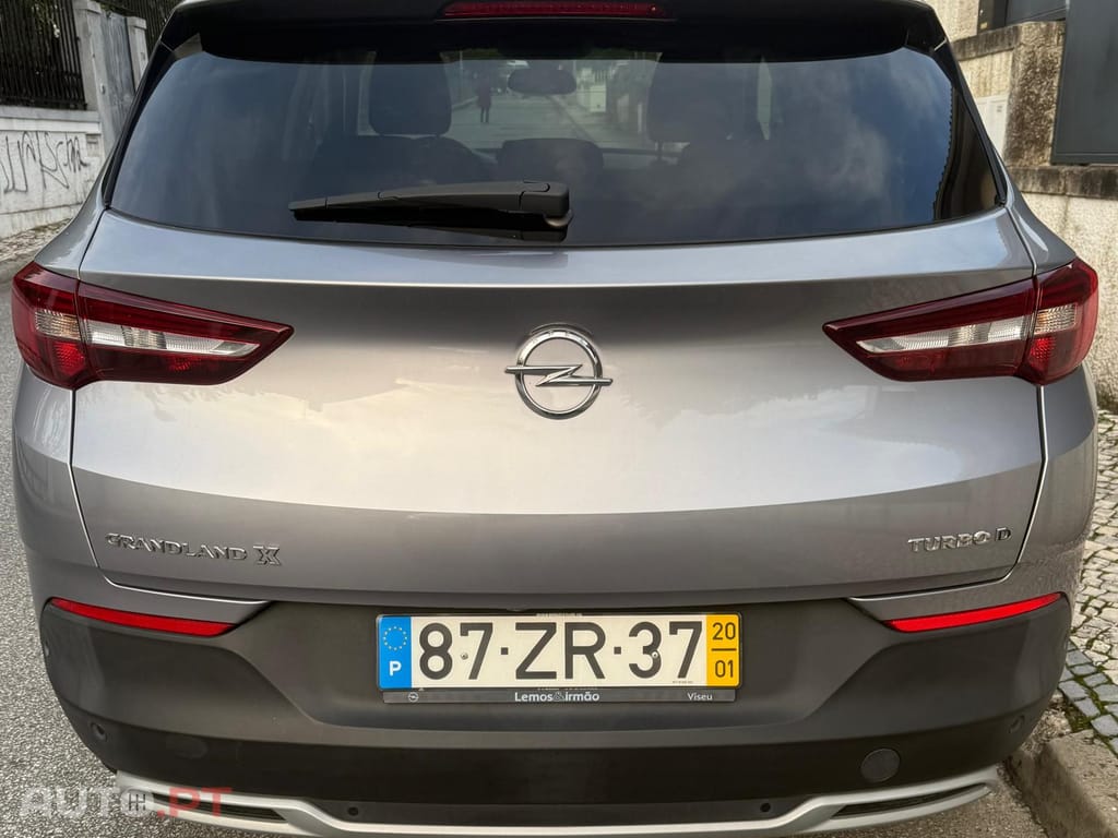 Opel Grandland (X) Innovation 1.5 CDTi (130cv)