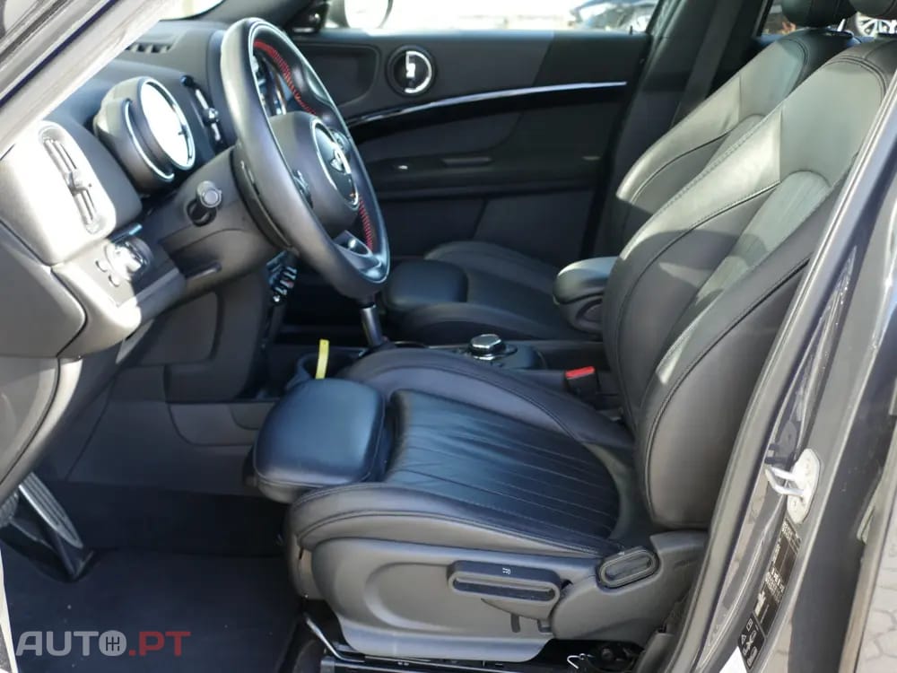 MINI Countryman John Cooper Works ALL4 Auto Desportiva