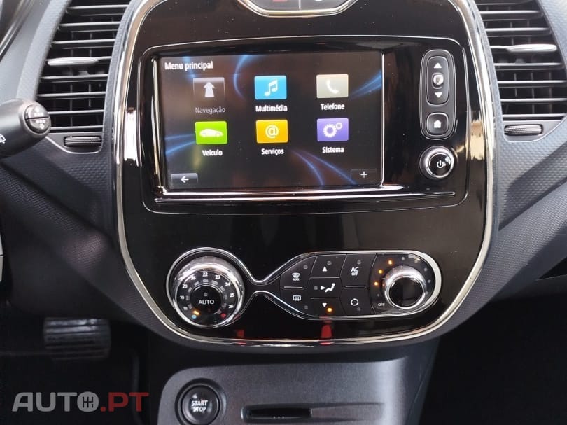 Renault Captur TCe 120 EDC Dynamique — fotografia 13