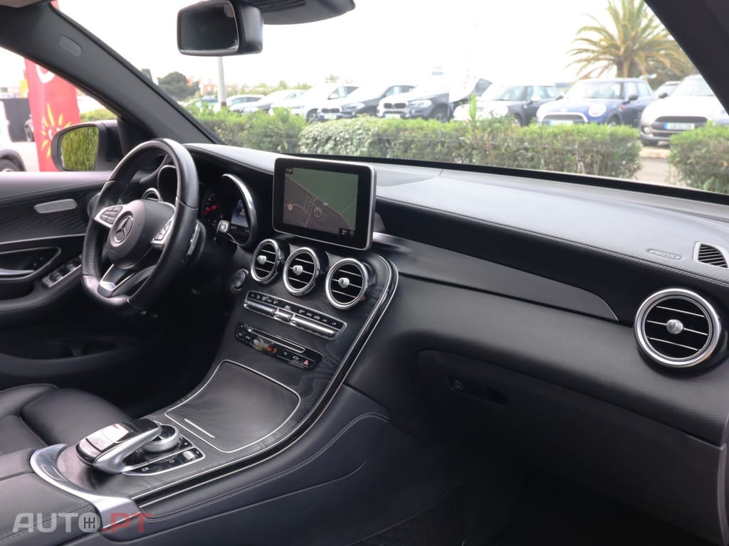 Mercedes-Benz GLC 220 d 4Matic 9G-TRONIC AMG Line