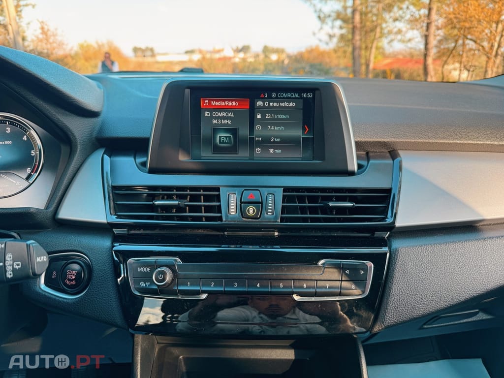 BMW 216 d 7L Advantage