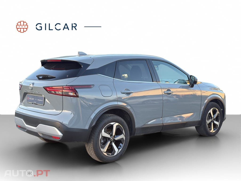 Nissan Qashqai 1.3 DIG-T N-Connecta J18 Led