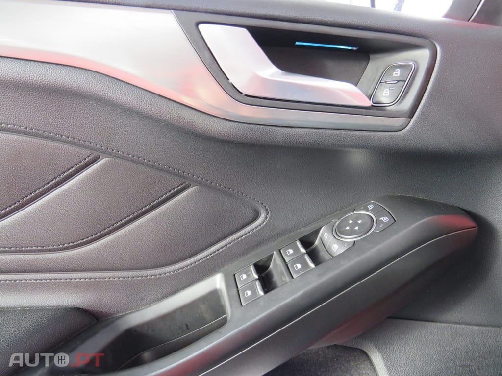 Ford Focus SW 1.5 TDCi EcoBlue Titanium