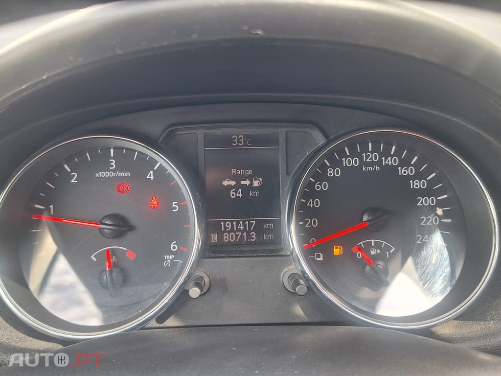 Nissan Qashqai 1.5 dCi Tekna Sport 18