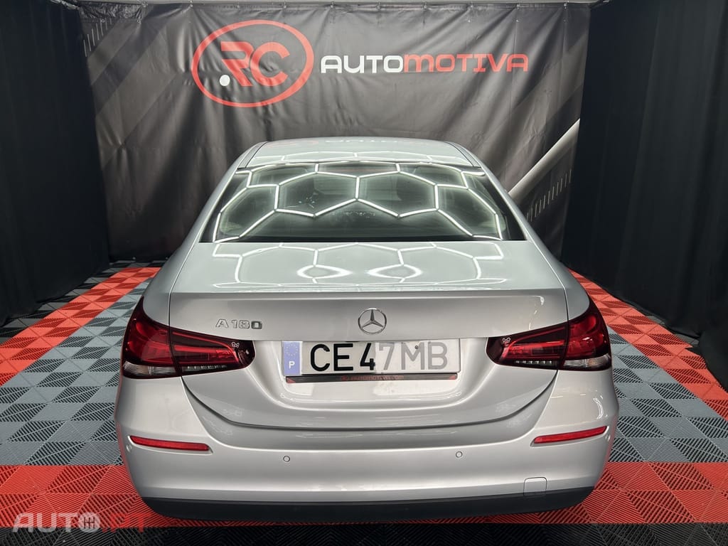 Mercedes-Benz A 180 Progressive