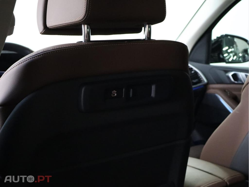 BMW X5 xDrive45e Auto Luxury 