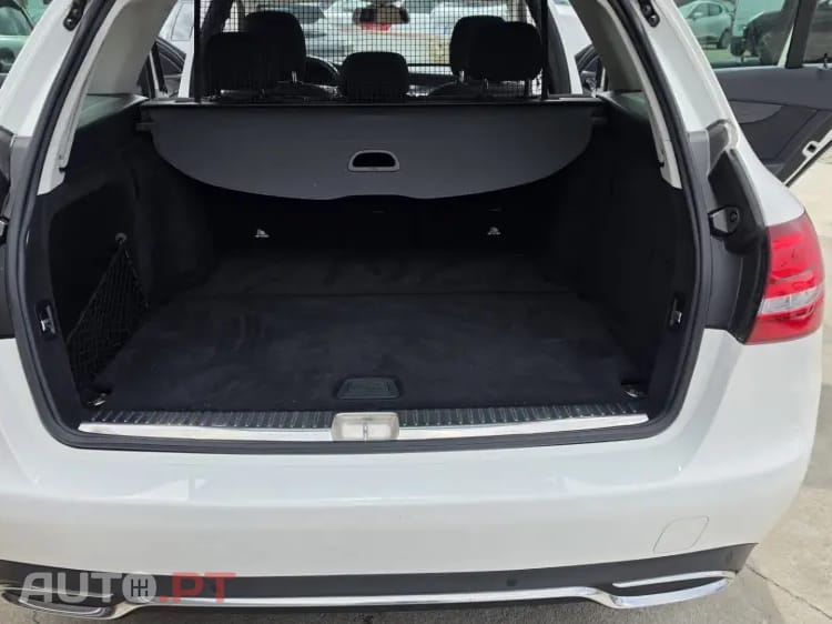 Mercedes-Benz C 200 (BlueTEC) d Station Exclusive