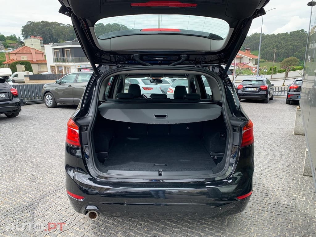 BMW 216 d Advantage Auto