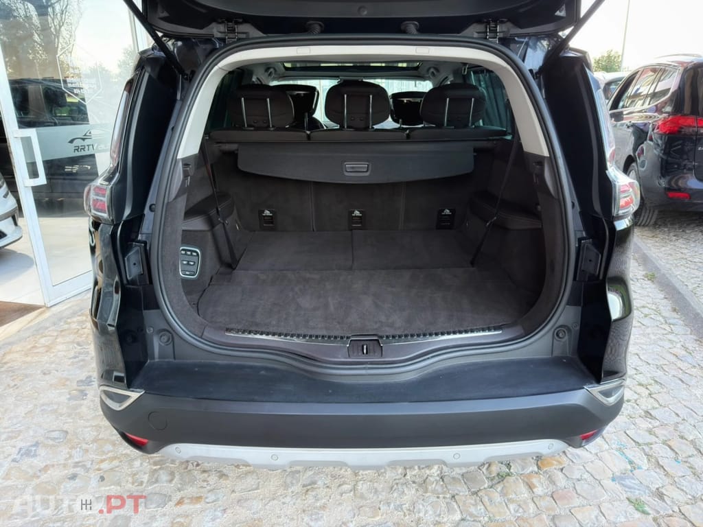 Renault Espace 1.6 dCi Initiale Paris EDC