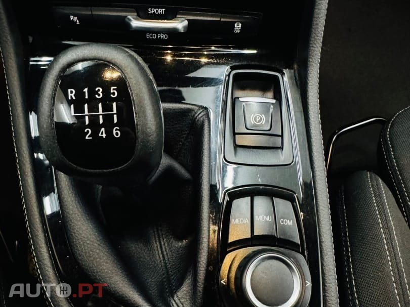 BMW 216 d 7L Line Sport