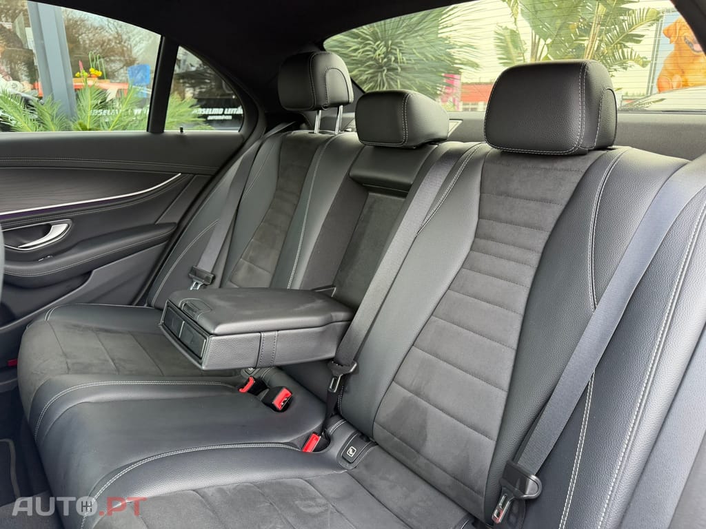 Mercedes-Benz E 300 de AMG Line