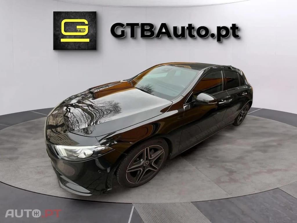 Mercedes-Benz A 180 D Pack Night AMG 