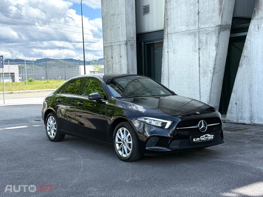 Mercedes-Benz A 250 e Progressive