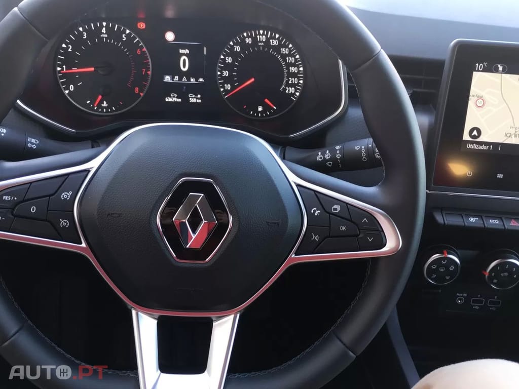 Renault Clio 1.0 TCe Business