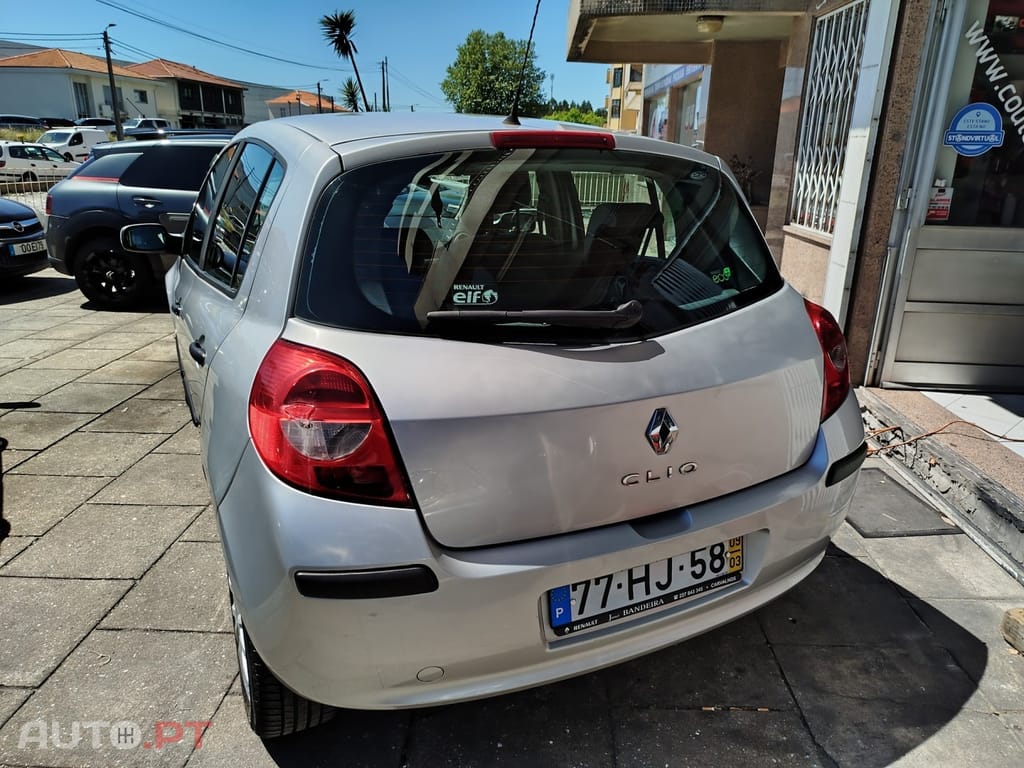 Renault Clio 1.2 16V Rip Curl