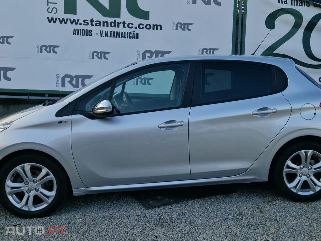 Peugeot 208 1.4 HDi SE Style