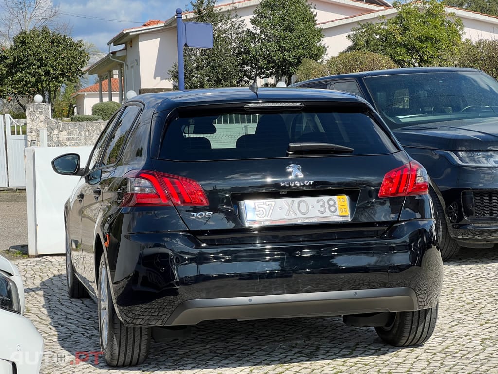 Peugeot 308 1.5 BlueHDi Style