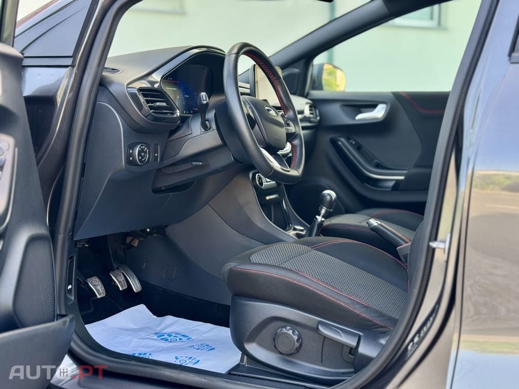 Ford Puma 1.5 TDCi EcoBlue ST-Line